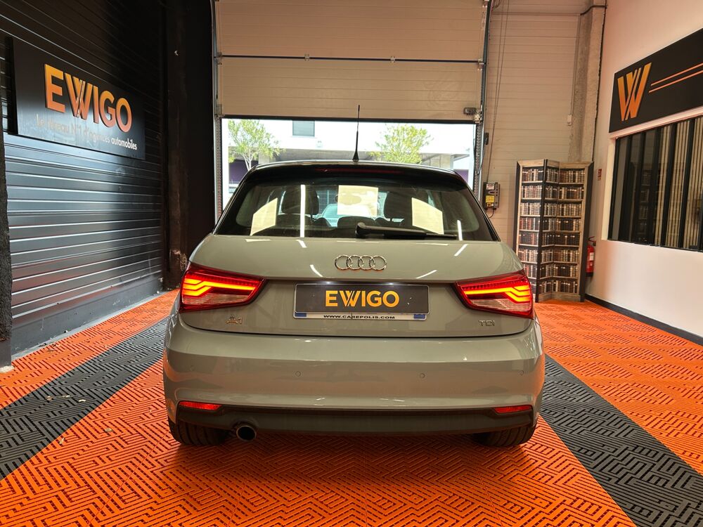 A1 SPORTBACK 1.6 TDI 115 BUSINESS LINE S-TRONIC BVA 2017 occasion 83600 Fr&eacute;jus