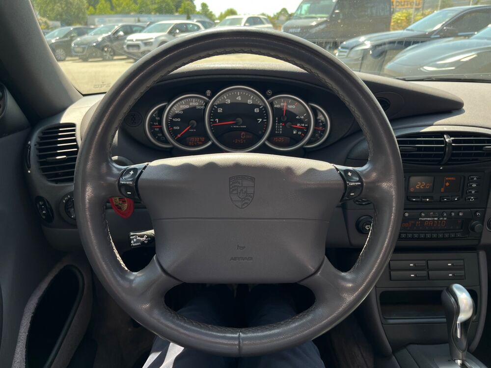 911 996 3.4 300 CARRERA TIPTRONIC-S / IMS REMPLACE 1999 occasion 44220 Cou&euml;ron