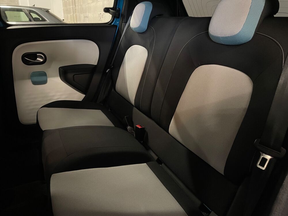 Twingo 1.0 SCE 70CH ZEN- ENTRETIEN RENAULT- FAIBLE KILOMETRAGE 2015 occasion 69400 Arnas