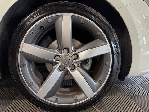 A1 1.2 TFSI 90Ch- AMBITION 2012 occasion 79000 Niort