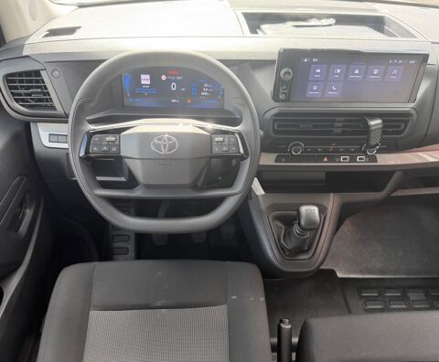 Proace city 2.0 D4D 140 LONG L3 DYNAMIC CONNECT + 1 &Egrave;RE MAIN + GARANTIE 2025 occasion 97410 Saint-Pierre