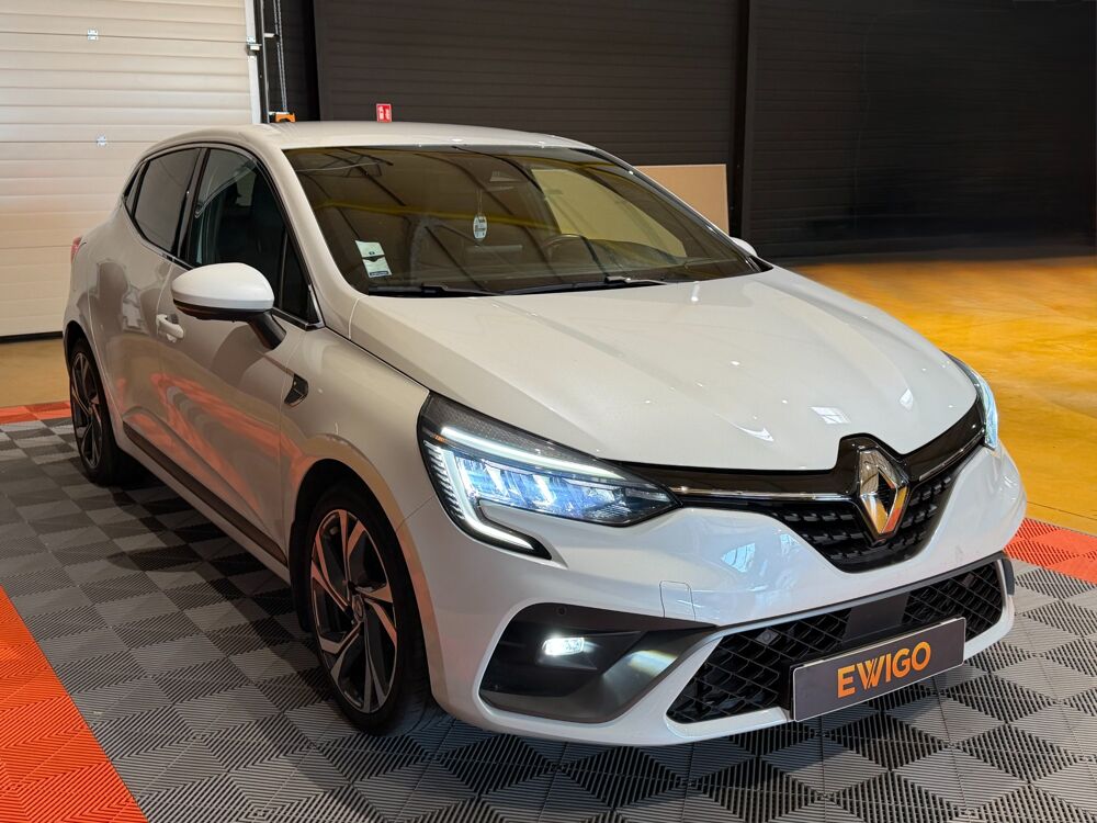 Clio E-TECH HYBRIDE 145ch ENGINEERED 2022 occasion 81990 Puygouzon