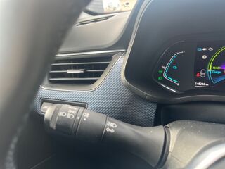 Arkana 1.6 E-TECH 145H 95 FULL-HYBRID HYBRID 1.2KWH BUSINESS BVA 2023 occasion 38590 Saint-&Eacute;tienne-de-Saint-Geoirs