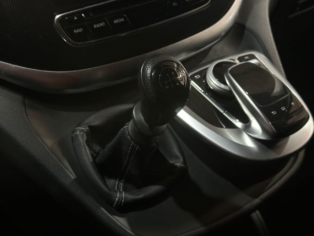 Classe V 2.2 220 CDI 163 CH BVM / 8 PLACES / BLUETOOTH / CAMERA AR / 2015 occasion 29000 Quimper