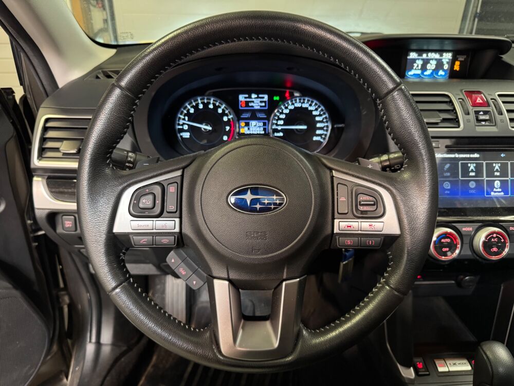 Forester 2.0 150 ch X AWD BVA CONFORT PLUS - TOIT OUVRANT - SIEGES CH 2017 occasion 78125 Gazeran