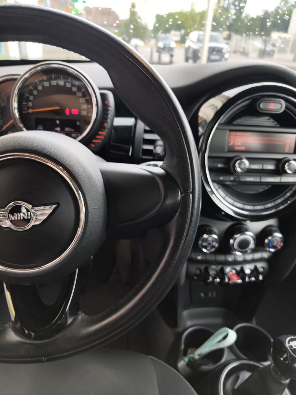 Cooper 1.5 100 ONE/3 PORTES/ ENTRETIEN &agrave; JOUR/GARANTIE 6 MOIS 2015 occasion 74600 Seynod