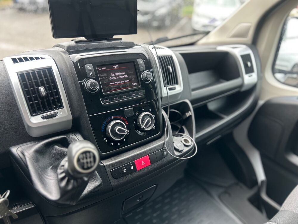Ducato COMBI MAXI 2.3 MJT 140 CH 40 MJT / 8 PLACES / ATTELAGE 2020 occasion 47000 Agen