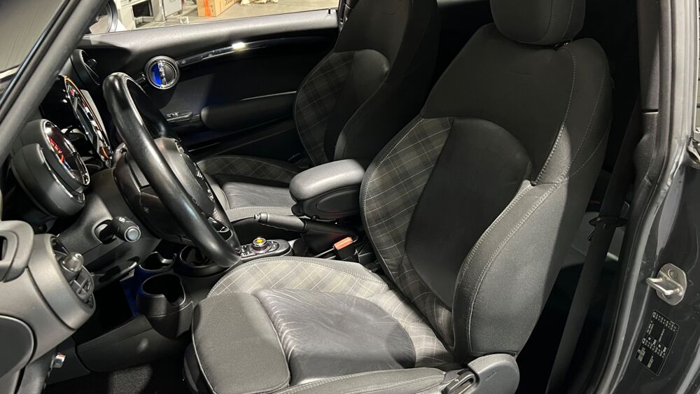 Cooper COOPER S 2.0 192 - TOIT OUVRANT - 2 JEUX DE JANTES 2017 occasion 33610 Cestas