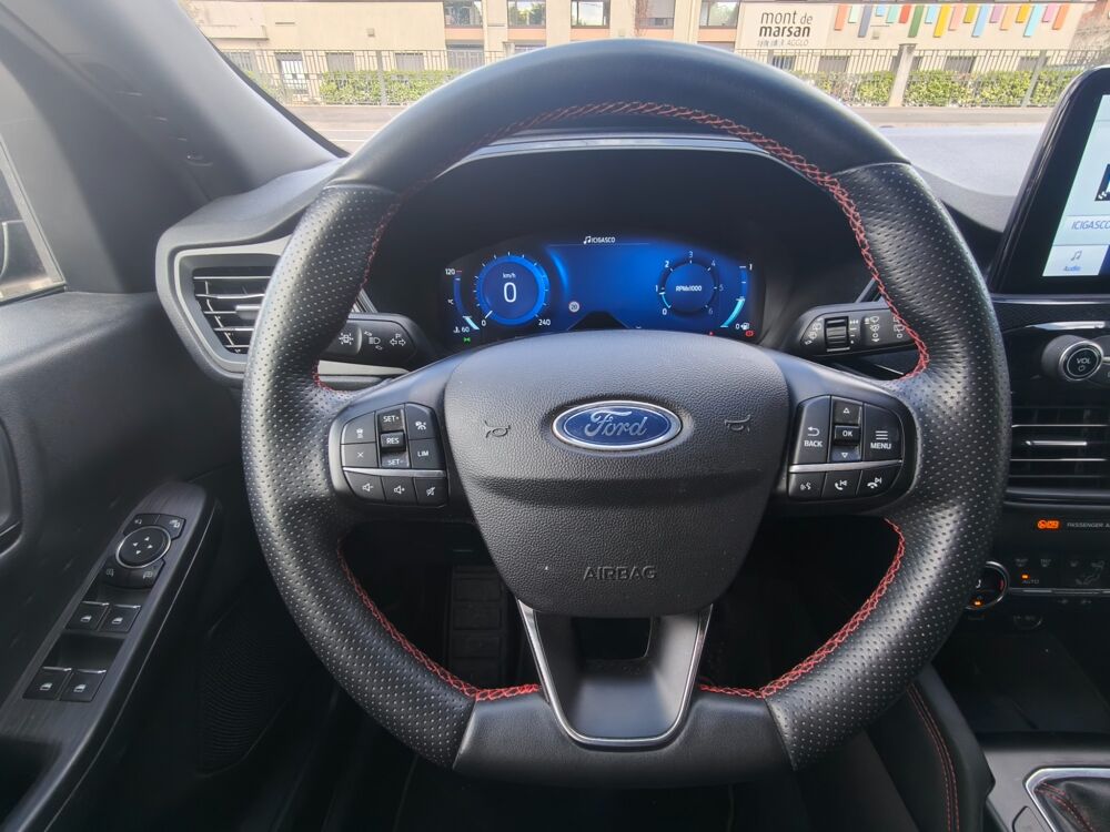 Kuga 1.5 ECOBLUE 120 Ch ST-LINE / CARPLAY / CAMERA AV+AR / COFFRE 2021 occasion 40000 Mont-de-Marsan
