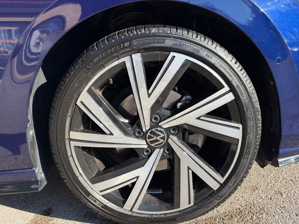Golf 2.0 TDI 150ch SCR R-LINE DSG BVA 2021 occasion 13700 Marignane