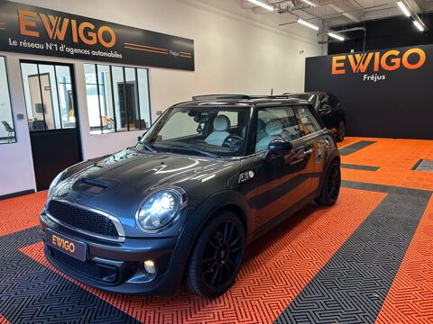 Mini Cooper 1.6 185 COOPER S PACK RED HOT CHILI 2011 occasion Fr&eacute;jus 83600