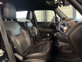 Renegade 1.6 MULTIJET 130 Ch - 80TH ANNIVERSAIRE 2WD 2021 occasion 79000 Niort