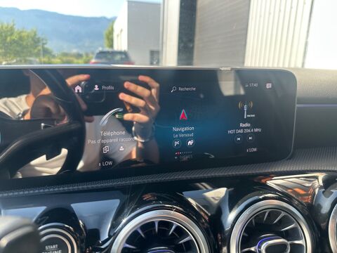 Classe A 2L 200D 150ch AMG LINE / CAMERA DE RECUL / PEINTURE GRIS MAT 2019 occasion 38420 Le Versoud