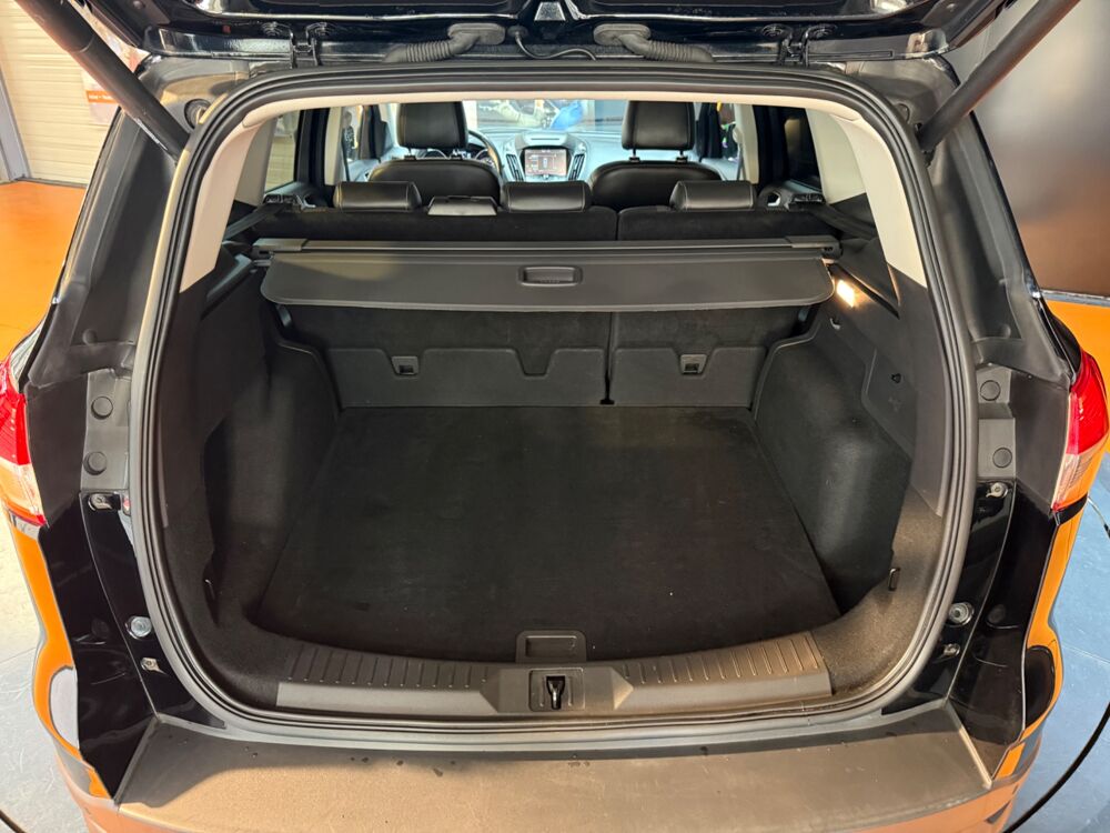 Kuga 1.5 ECOBOOST 150 TITANIUM-S 4X2 // ENTRETIEN CONSTRUCTEUR // 2016 occasion 33320 Eysines