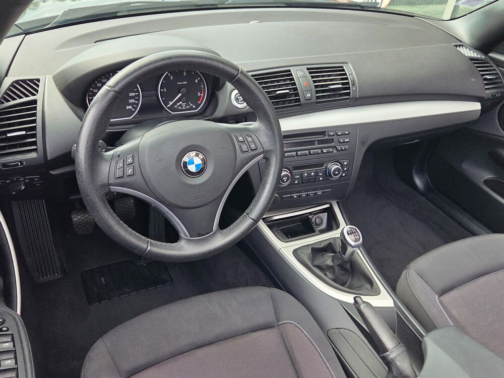 S&eacute;rie 1 2.0l 118D SERIE 1 CABRIOLET 143 CH 2010 occasion 33210 Maz&egrave;res