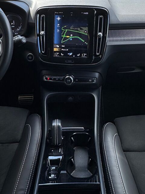 XC40 1.5 T4 211H 130 TWIN-ENGINE RECHARGE PHEV HYBRID R-DESIGN 2W 2022 occasion 54000 Nancy
