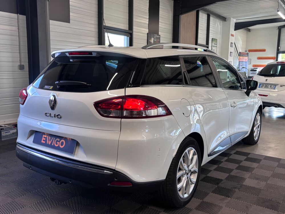 Clio ESTATE 1.5 DCI 110 Ch - LIMITED - ENTRETIEN CONSTRUCTEUR - D 2017 occasion 79000 Niort