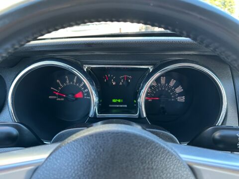 Mustang COUPE V6 4.0 223 CH / REGULATEUR - CLIMATISATION - BLUETOOTH 2007 occasion 44220 Cou&euml;ron