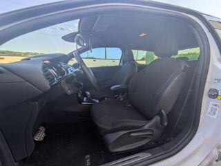 DS3 1.2 PURETECH 110cv CONNECTED CHIC BVA / MOTEUR CHANGEE CITRO 2016 occasion 69420 Ampuis