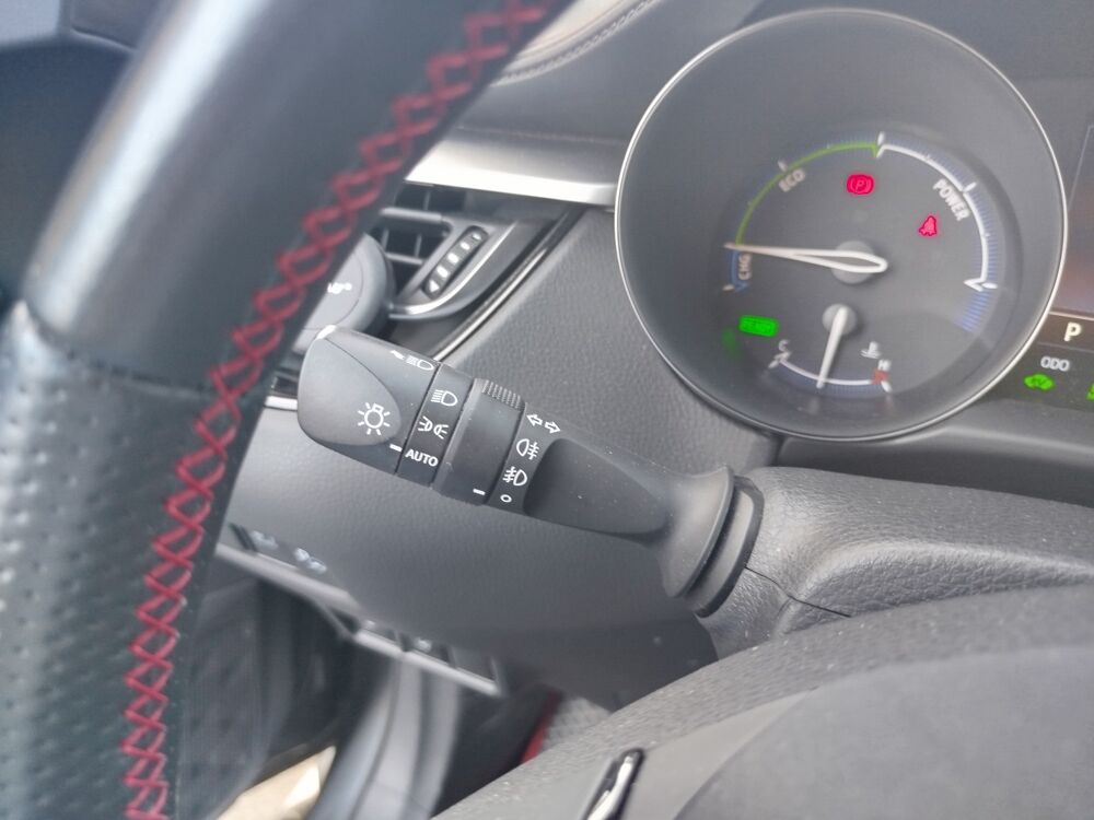 C-HR 2.0L 184CH HYBRIDE GR SPORT E-CVT MY23 - 1ERE MAIN 2023 occasion 13700 Marignane