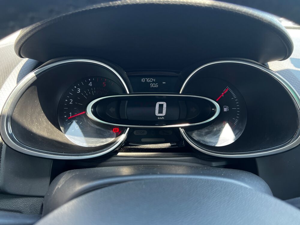Clio 1.5 DCI 90 CH ENERGY LIMITED / DISTRIBUTION FAITE 2017 occasion 47000 Agen