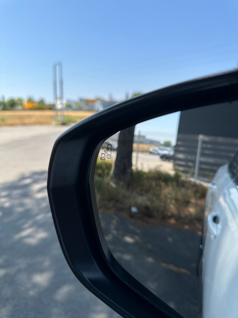 3008 1.5 BLUEHDI 130CH / GT / ATTELAGE - CAMERA - CARPLAY - GPS - 2021 occasion 44220 Cou&euml;ron