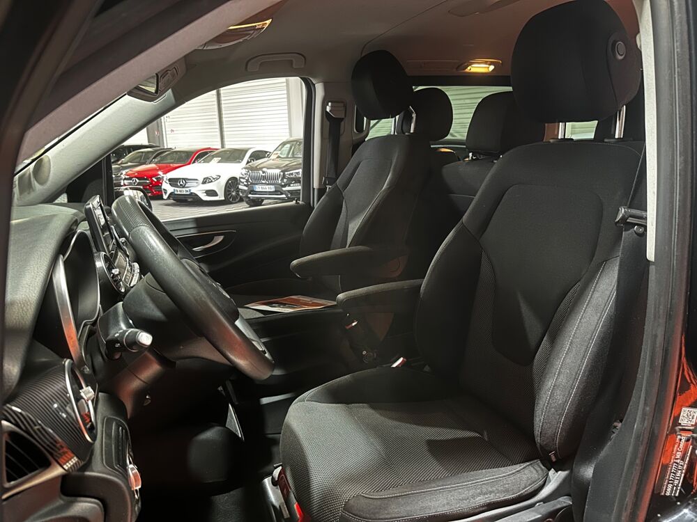 Classe V 2.2 220 CDI 163 CH BVM / 8 PLACES / BLUETOOTH / CAMERA AR / 2015 occasion 29000 Quimper