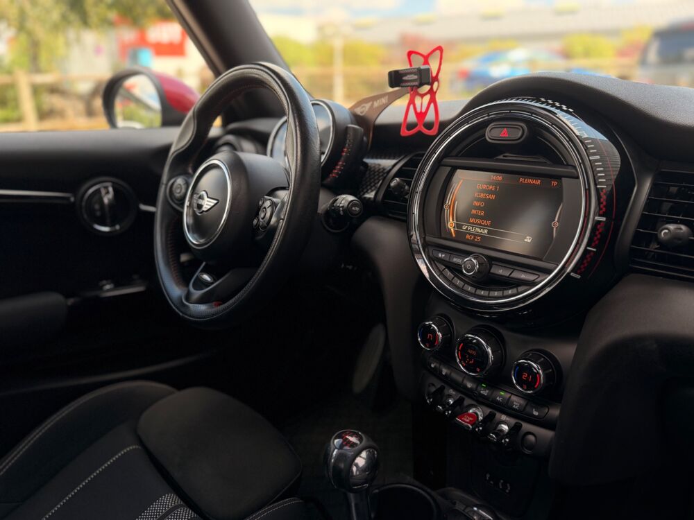 Cooper 2.0 231ch JOHN COOPER WORKS 2016 occasion 25300 Pontarlier