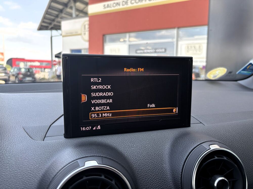 Q2 1.6 30 TDI 116 ch S LINE S-TRONIC 7 2019 occasion 64320 Idron