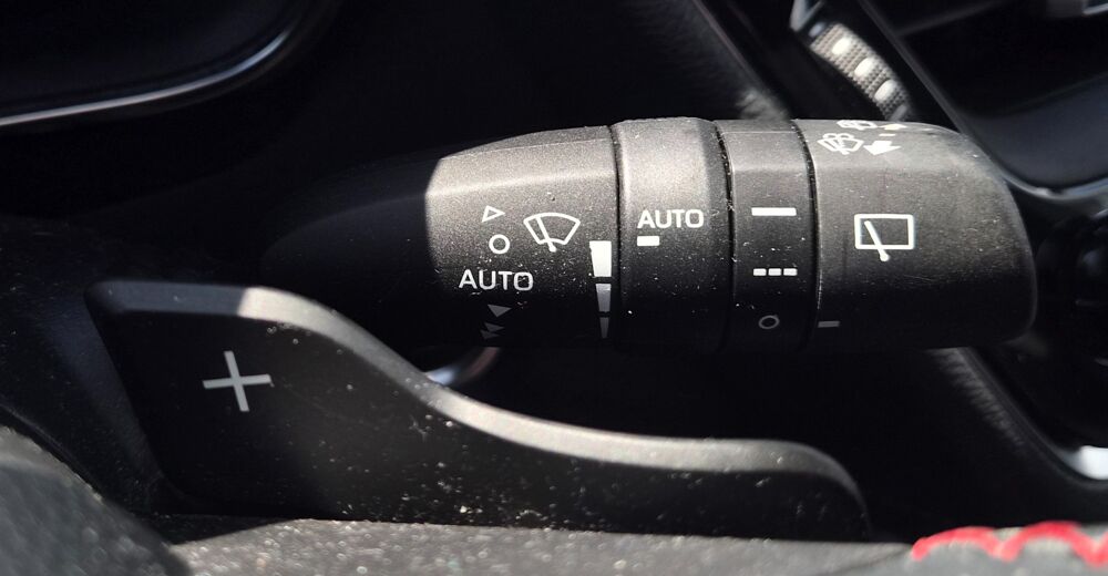 Corolla 2.0 196H FULL-HYBRID GR-SPORT BVA + CAMERA + CARPLAY + SON J 2023 occasion 97410 Saint-Pierre