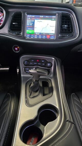 Challenger V8 6.2 SUPERCHARGED 707 ch HELLCAT SRT BVA 2018 occasion 21850 Saint-Apollinaire