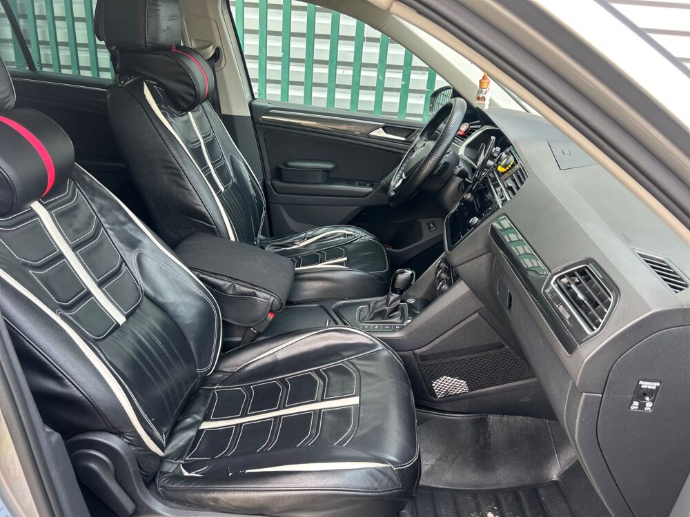 Tiguan 2.0 TDI 150CH BLACK R-LINE DSG BVA / ATTELAGE TOIT OUVRANT 2018 occasion 47000 Agen