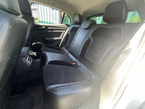 M&eacute;gane IV 1.6 dCi INTENS 130cv ENTRETIEN RENAULT 2016-2020 / EMBRAY 2016 occasion 17000 La Rochelle