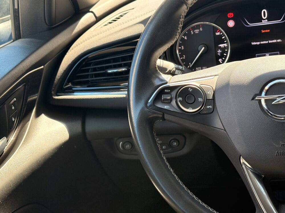 Insignia GRAND SPORT 2.0 D 174 ch ELEGANCE BUSINESS BVA8 2020 occasion 64320 Idron