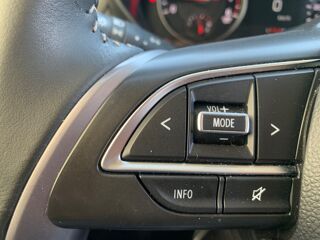 Swift 1.2 85cv SHVS PACK ALLGRIP 4WD / ATTELAGE / CARPLAY / SIEGE 2026 occasion 69420 Ampuis