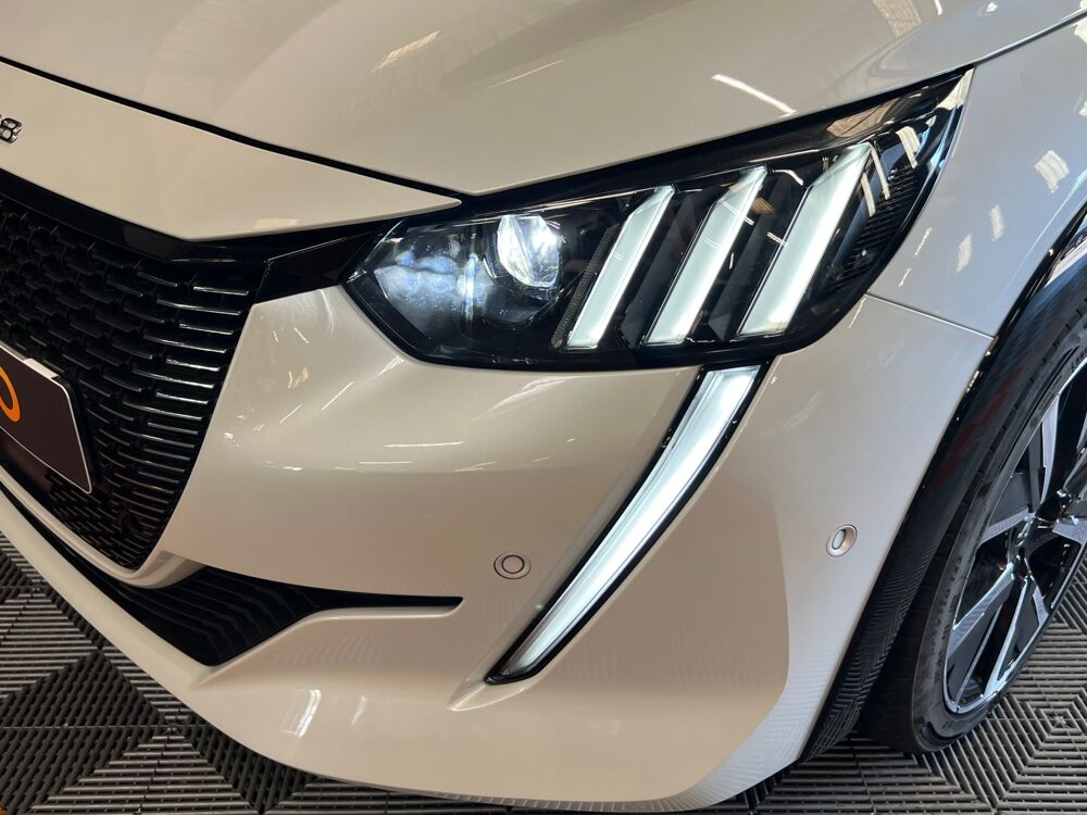 208 GENERATION-II 1.2 Puretech 100ch GT START-STOP CAMERA RECUL 2022 occasion 26100 Romans-sur-Is&egrave;re