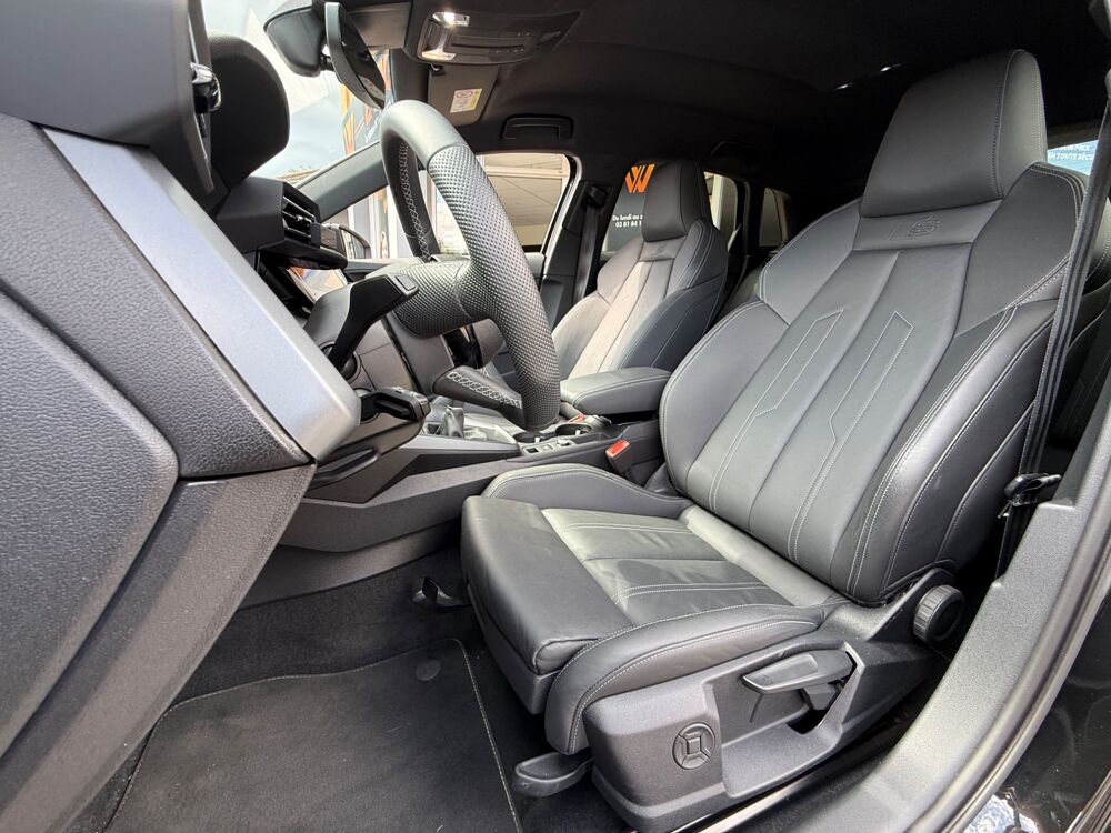 A3 SPORTBACK 1.5 35 TFSI 150 CH S line SONOS MATRIX 2025 occasion 25000 Besan&ccedil;on