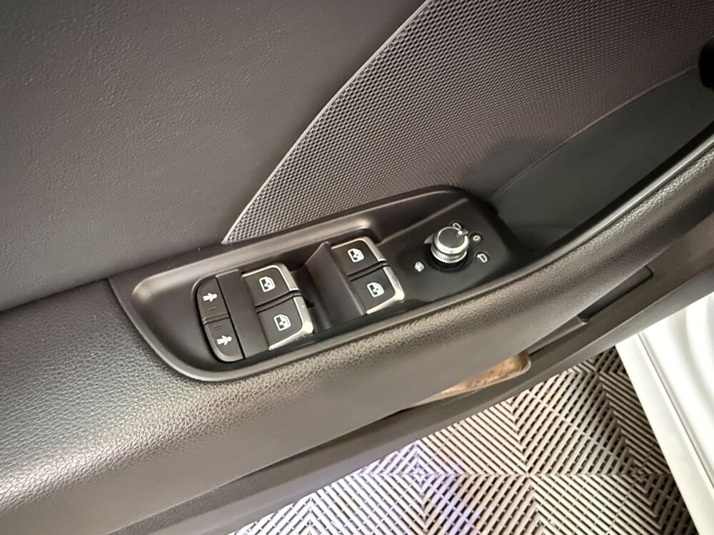 A3 SPORTBACK 2.0 TDI 150CH S-LINE S-TRONIC BVA/ CARPLAY/ RADAR 2018 occasion 78125 Gazeran