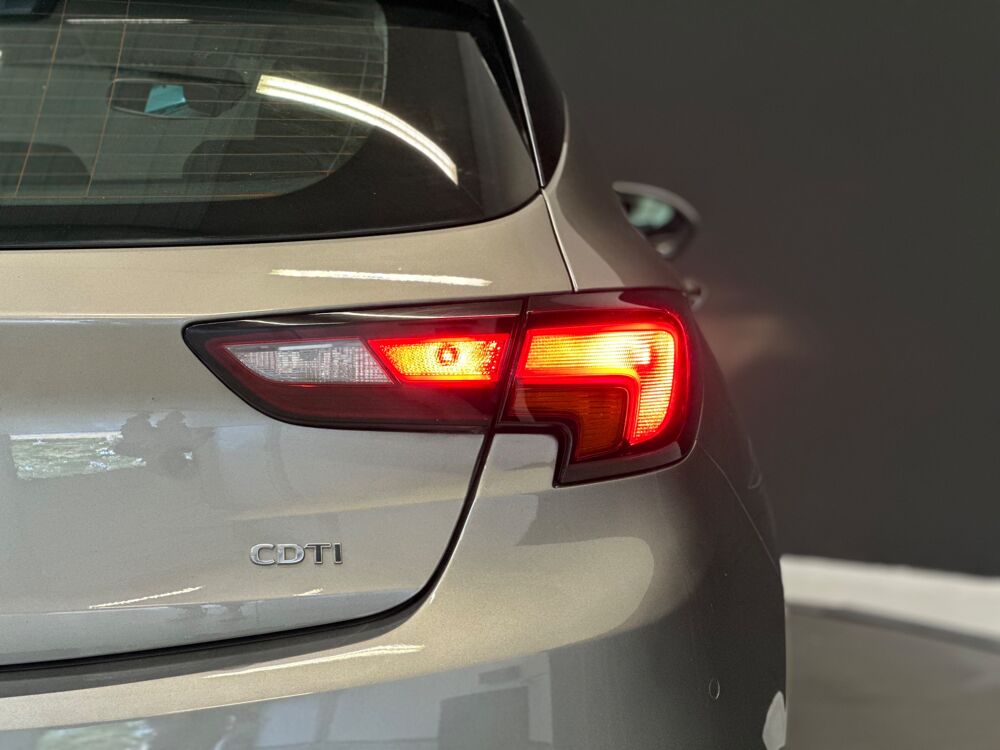 Astra 1.6 CDTi 110ch INNOVATION 2016 occasion 37100 Tours