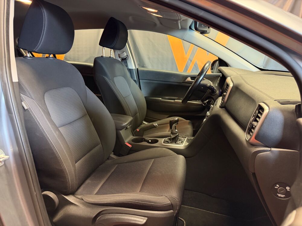 Sportage 1.6 CRDI 135 Ch ACTIVE 4X2 ENTRETIEN CONSTRUCTEUR/ CARPLAY/ 2019 occasion 24750 Tr&eacute;lissac