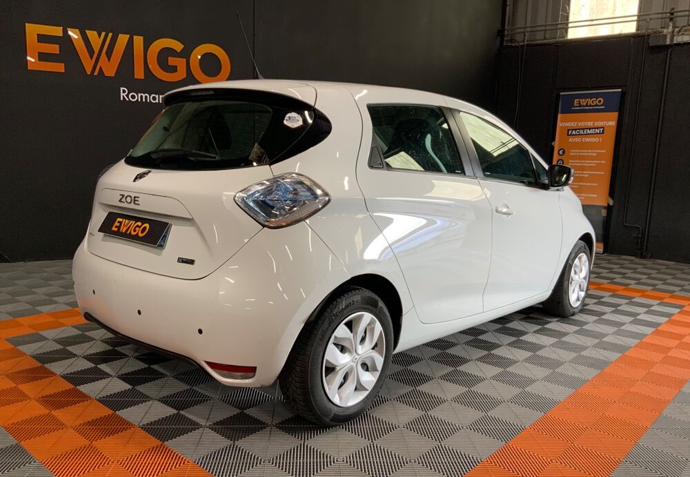 Zo&eacute; R90 ZE 90 40KWH ACHAT INT&Eacute;GRALE LIFE BVA SOH 86% 2018 occasion 26100 Romans-sur-Is&egrave;re