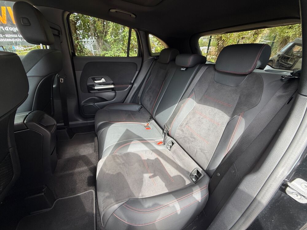 Classe GLA 2.0 200 D 150CH AMG LINE EDITION-1 8G-DCT BVA-TOIT OUVRANT- 2023 occasion 76150 Saint-Jean-du-Cardonnay