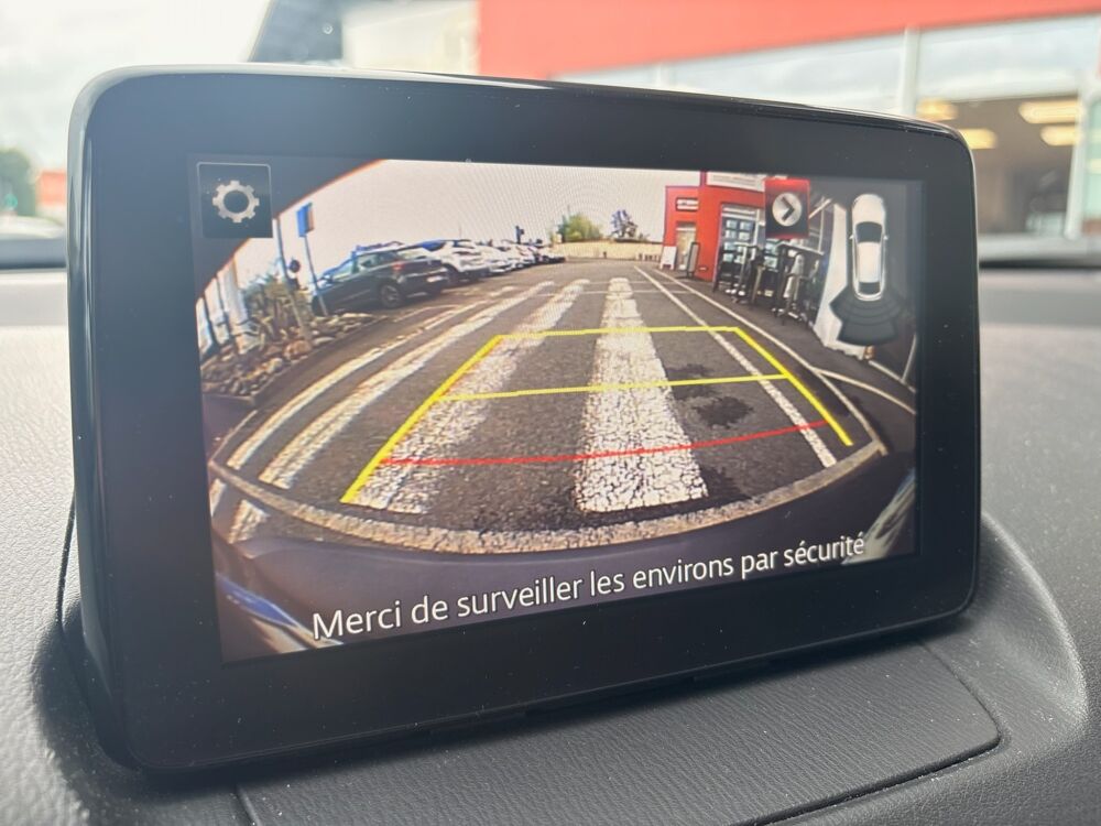 Cx-3 1.5 SKYACTIV-D 105 ch SIGNATURE 2018 occasion 64320 Idron