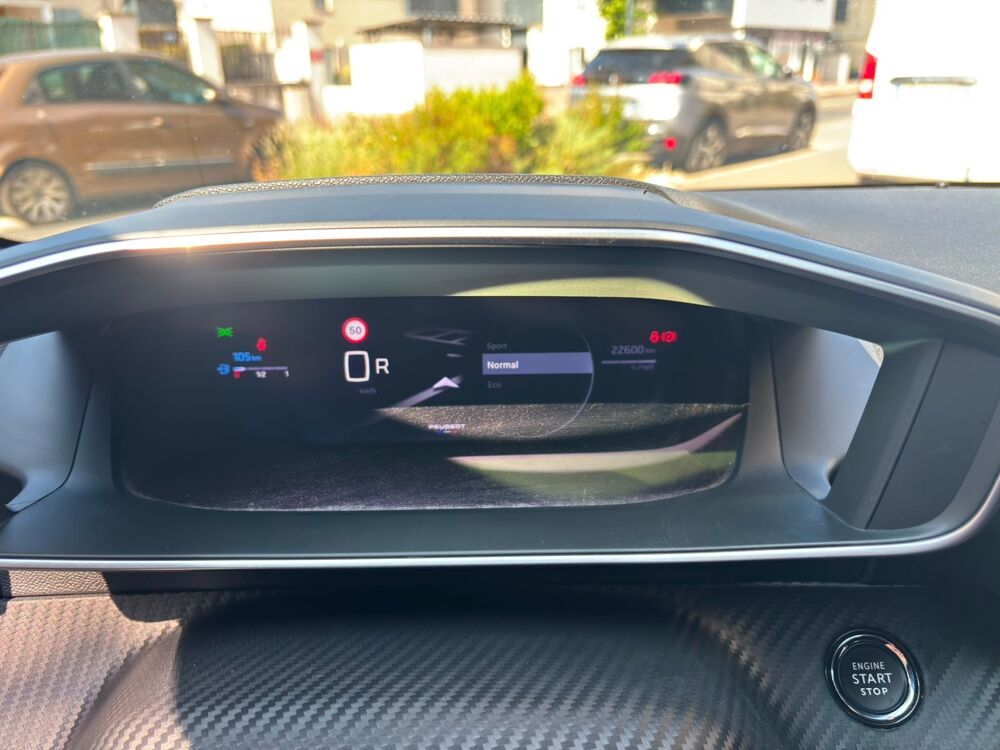 208 GENERATION-II 1.2 110H 100 MHEV HYBRID GT EXCLUSIVE E-DCS6 B 2024 occasion 69150 D&eacute;cines-Charpieu