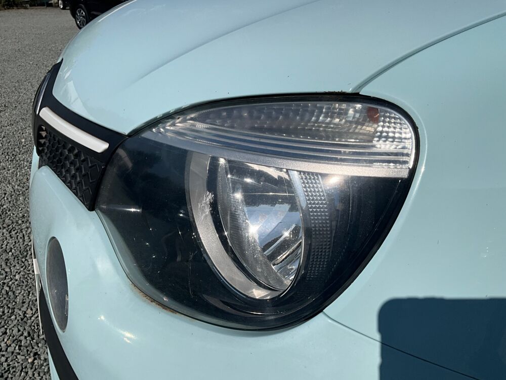 Twingo 1.0 SCE 70 COSMIC / CHAINE DE DISTRIBUTION / GARANTIT 12 MOI 2014 occasion 17000 La Rochelle