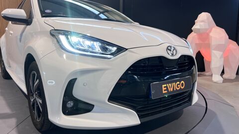 Yaris 1.5 VVTI 116ch HYBRIDE DESIGN - PACK CONFORT - REGULATEUR A 2024 occasion 33610 Cestas