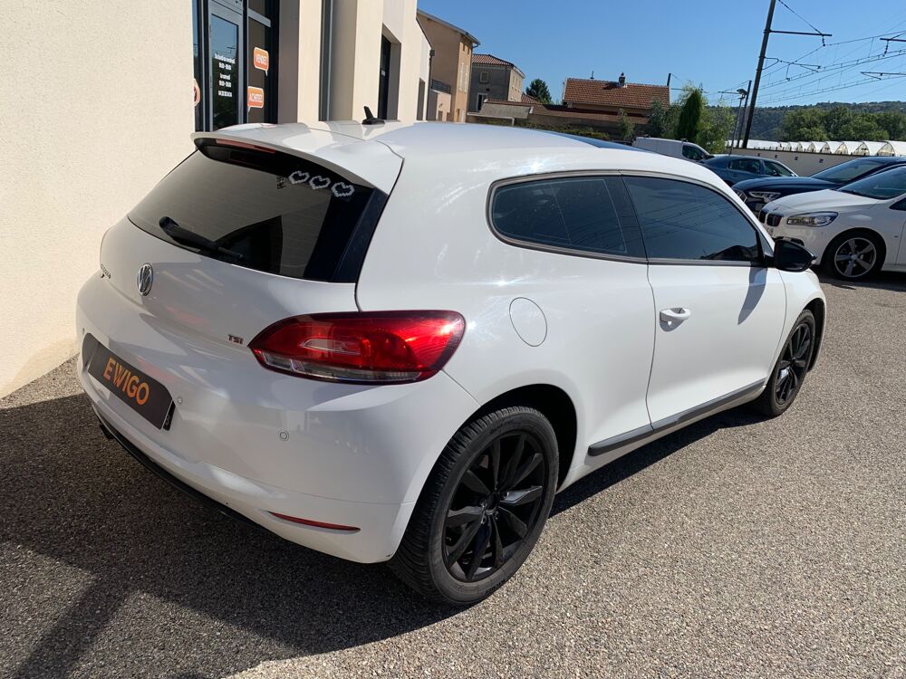 Scirocco 1.4 TSI 160ch DSG 2011 occasion 69420 Ampuis