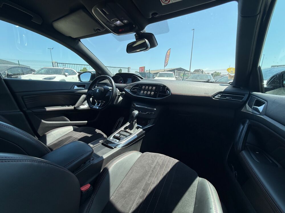 308 GENERATION-II 2.0 BLUEHDI 180ch GT BVA - CARPLAY/ANDROID AUT 2015 occasion 27000 &Eacute;vreux