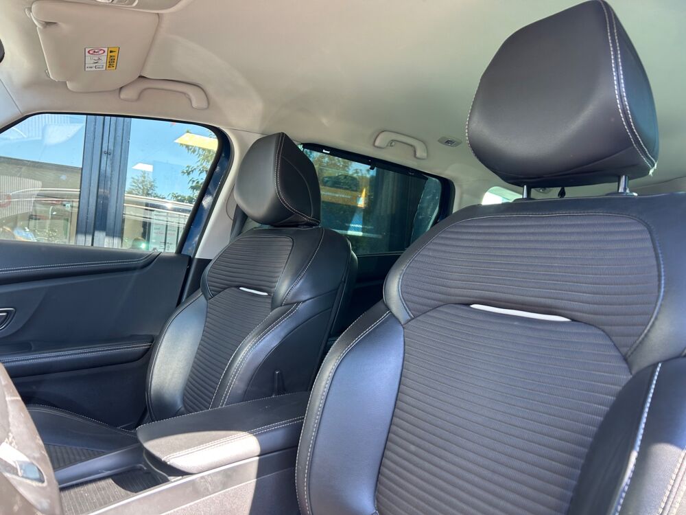 Grand scenic IV 1.2L TCE 130ch 7 PLACES ENERGY INTENS - CAMERA DE RECUL 2017 occasion 38420 Le Versoud