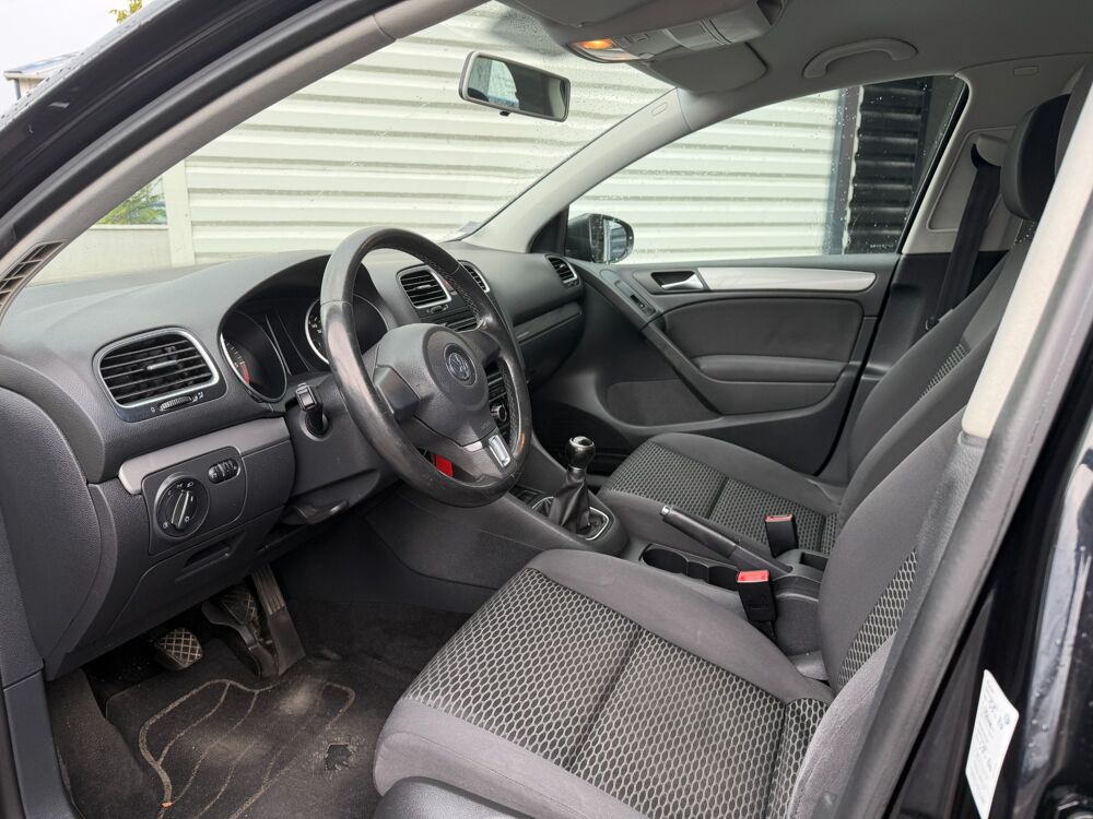 Golf 1.6 TDI 105ch TREND LINE 2010 occasion 17100 Saintes